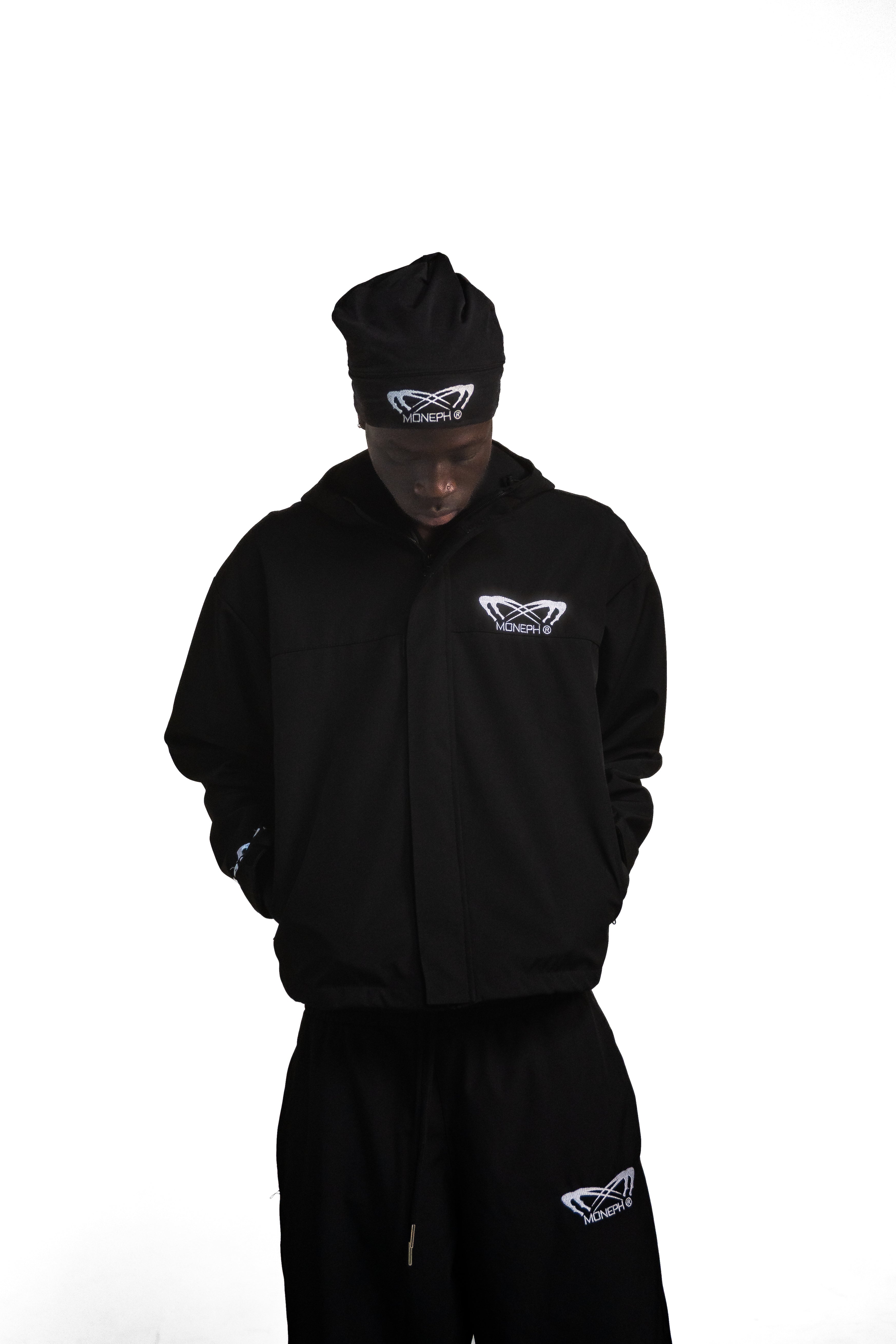 NIGHT BLACK WINDBREAKER